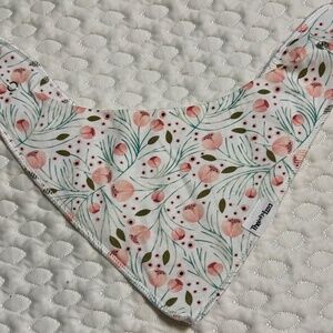 The baby Izza Dog bandana